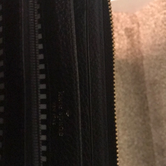 Kate Spade zip wallet - Picture 2 of 4